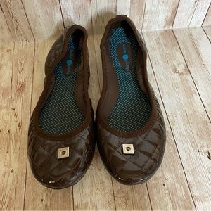 Lindsay Phillips ballet flats, brown, quilted, patent leather, size 9 like new